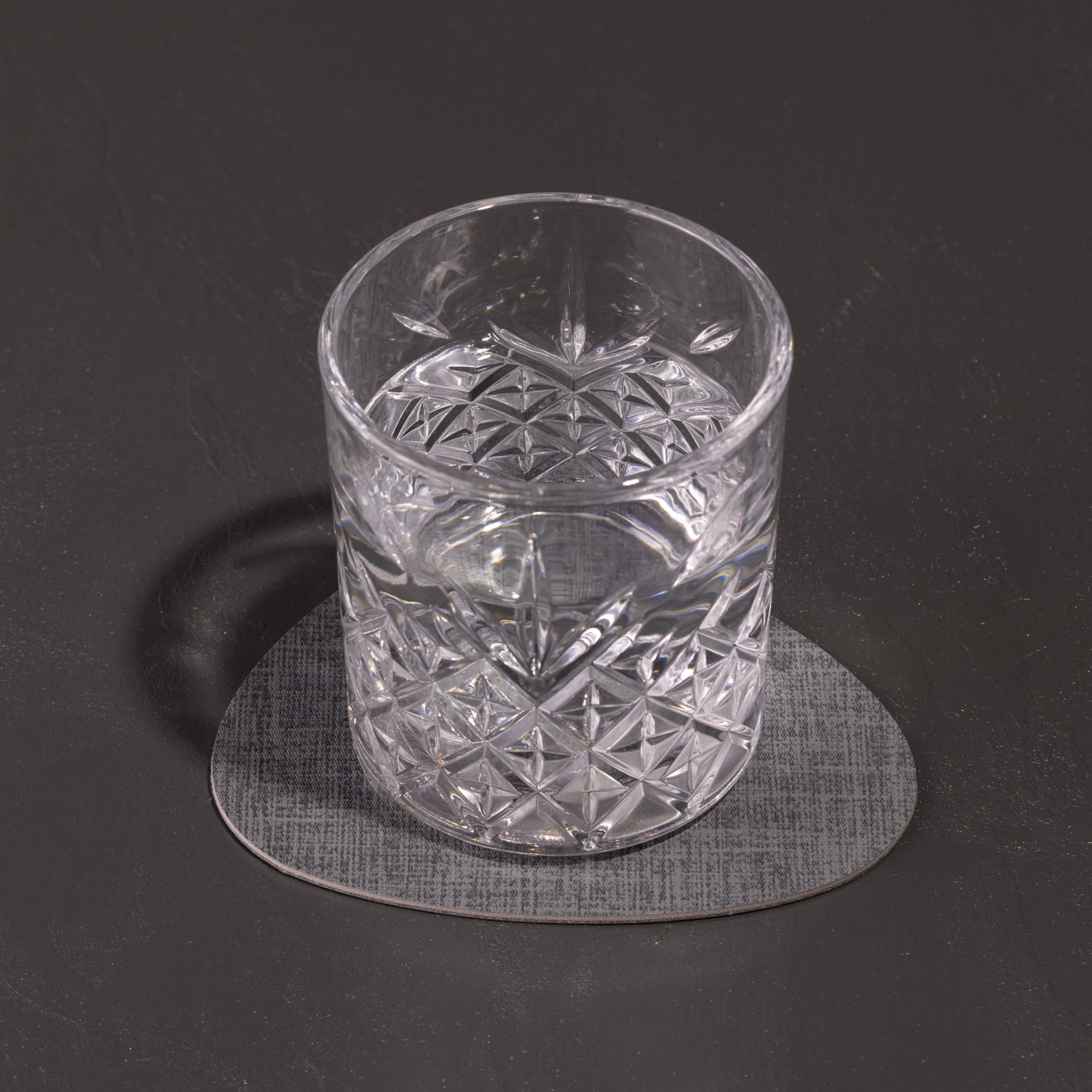 6er Set Glasuntersetzer "Acana" in moderner Steinform mit textiler Struktur 