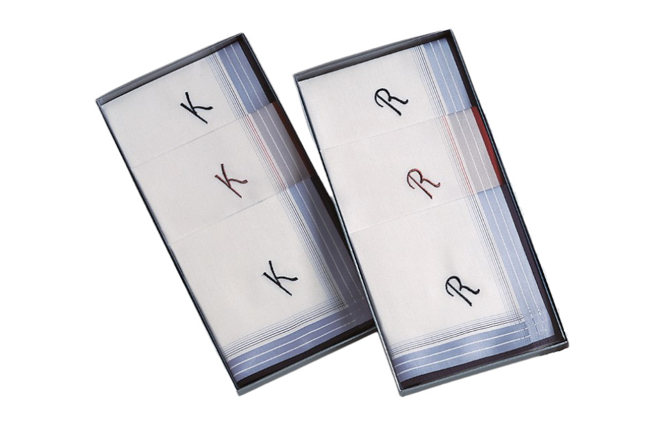 3 Stck Herren Stofftaschentücher mit Monogramm bestickt - mit farbigem Rand und Satinstreifen 100% Baumwolle 3 Stck Herren Stofftaschentücher mit Monogramm bestickt - mit farbigem Rand und Satinstreifen 100% Baumwolle